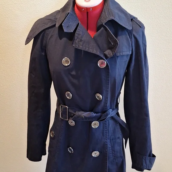 Spring Showers Brit Burberry Navy Double-Breasted Trench Coat Size 4 - Picture 5 of 13